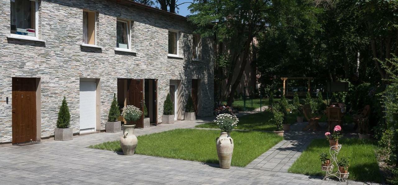 Pension 11 Apartments By Lorenc Berlin Dış mekan fotoğraf